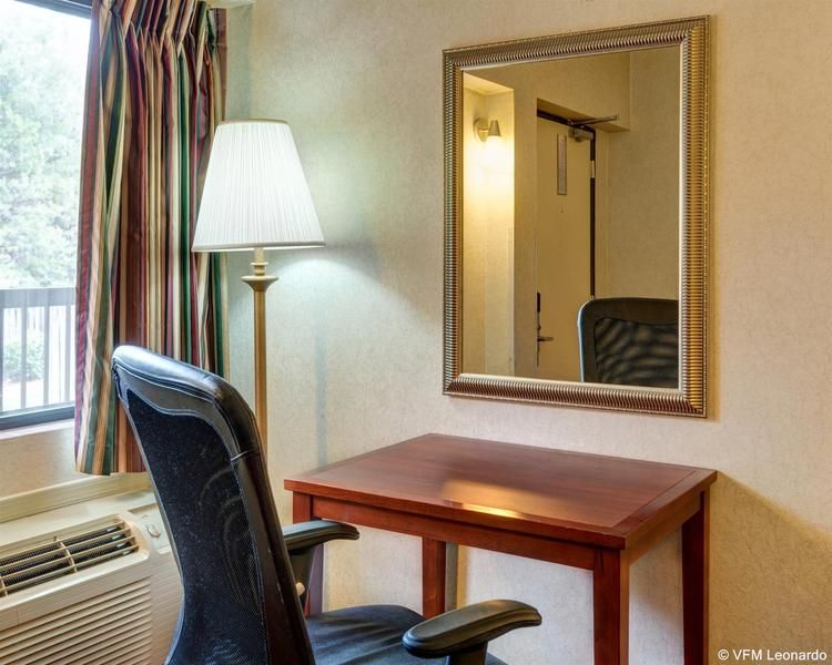 Red Carpet Inn by University of Maryland - photo 25
