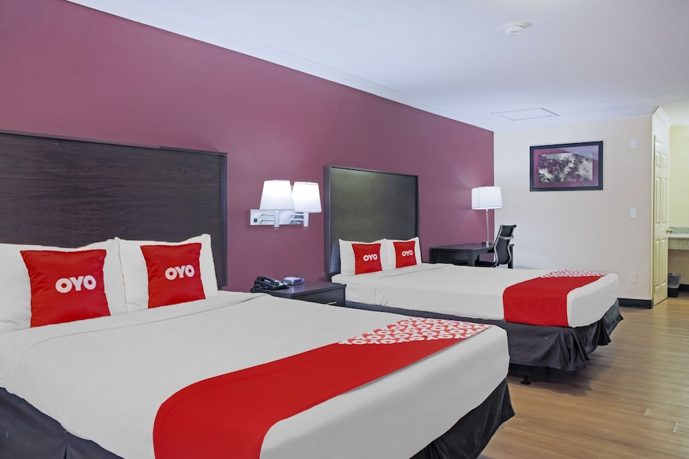 OYO Hotel McAllen Airport South - photo 38