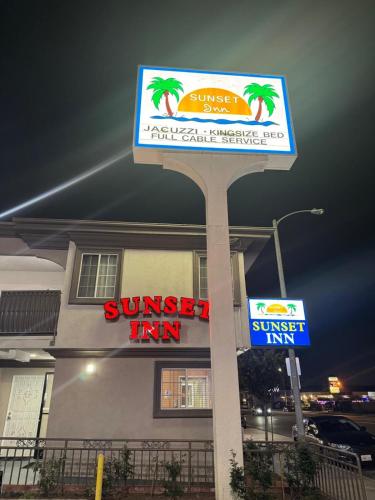 Sunset Inn in Gardena, United States
