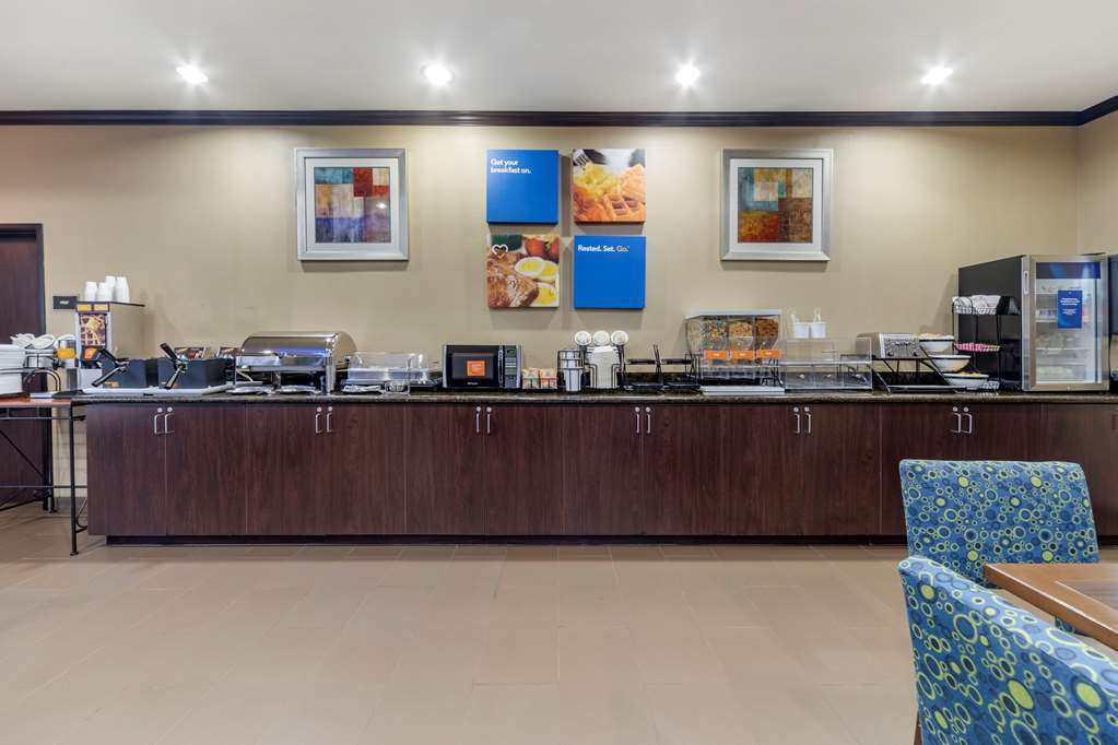 Comfort Inn & Suites Oklahoma City West I 40 - photo 24