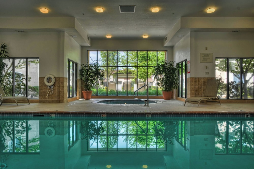 Courtyard by Marriott Eugene Springfield - photo 22
