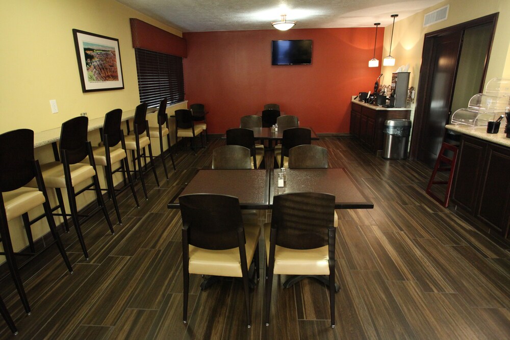 Baymont Cedar City - photo 19
