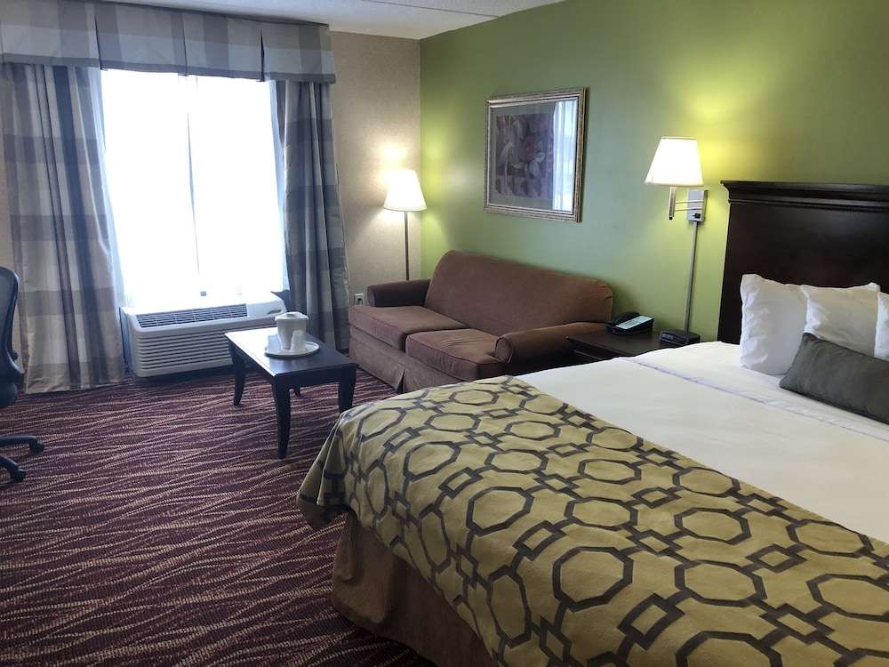 Baymont Inn and Suites Findlay - photo 17