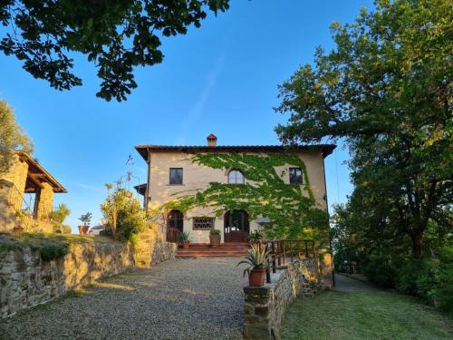 Il Castellaccio di Figline — 4-Star Luxury Hotel in Figline Valdarno, Italy