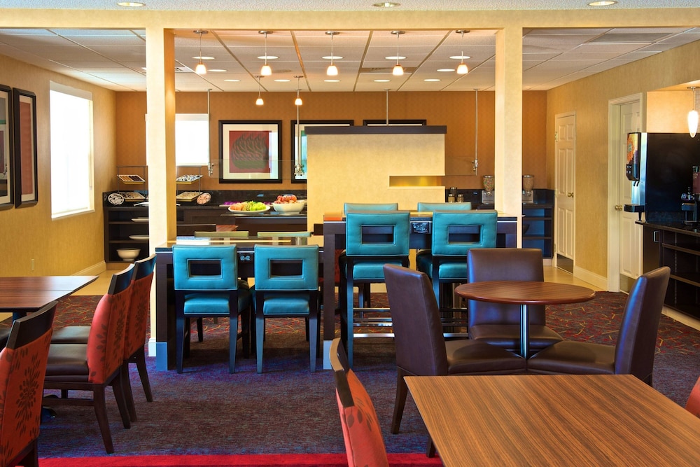 Residence Inn by Marriott Evansville East - photo 29