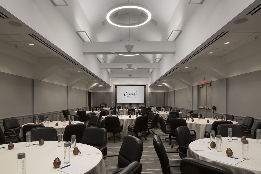 Chauncey Hotel & Conference Center - photo 17