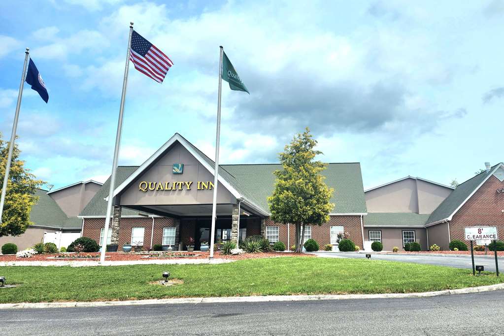 Quality Inn Dublin I 81 - photo 10