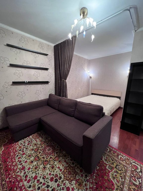 Crystall Studio Marina Flat — hotel in Gubkin