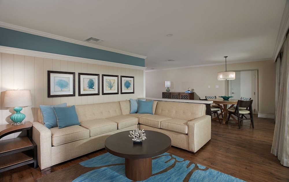 Edgewater Beach Hotel - photo 11