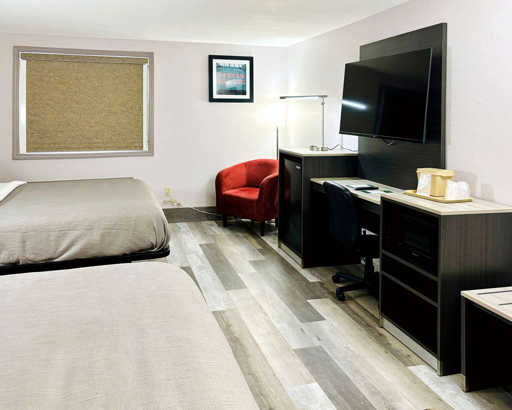 Quality Inn Raynham Taunton - photo 17
