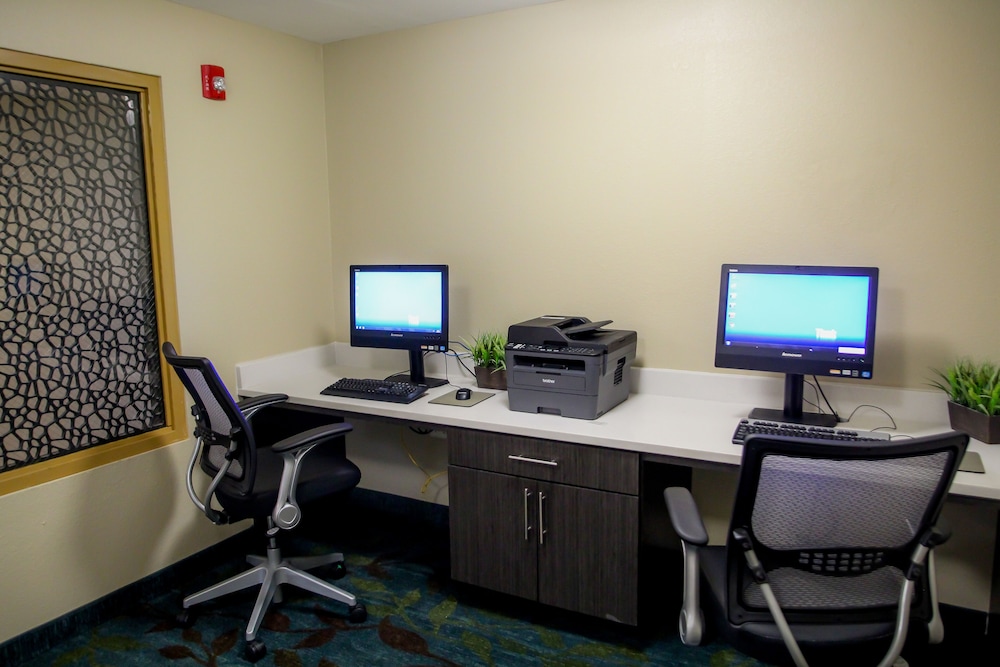 Candlewood Suites Richmond North Glen Allen by IHG - photo 29