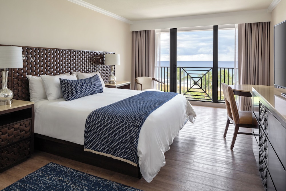 Opal Grand Oceanfront Resort & Spa - photo 12
