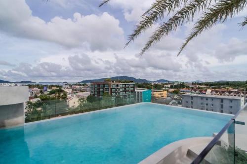 The Tower Condo Phase3 — 4-Star Luxury Hotel in Song, Thailand