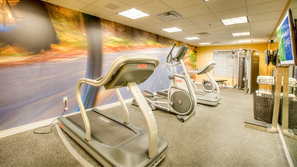 Holiday Inn Express Wichita South by IHG - photo 22