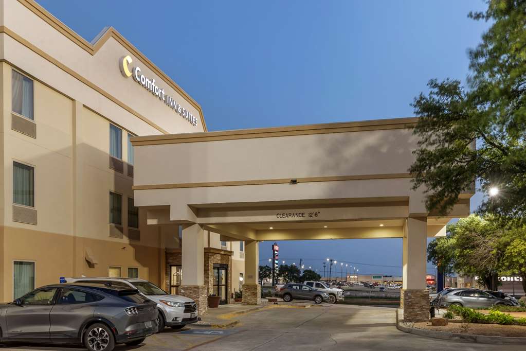 Comfort Inn & Suites Temple Medical Center - photo 47