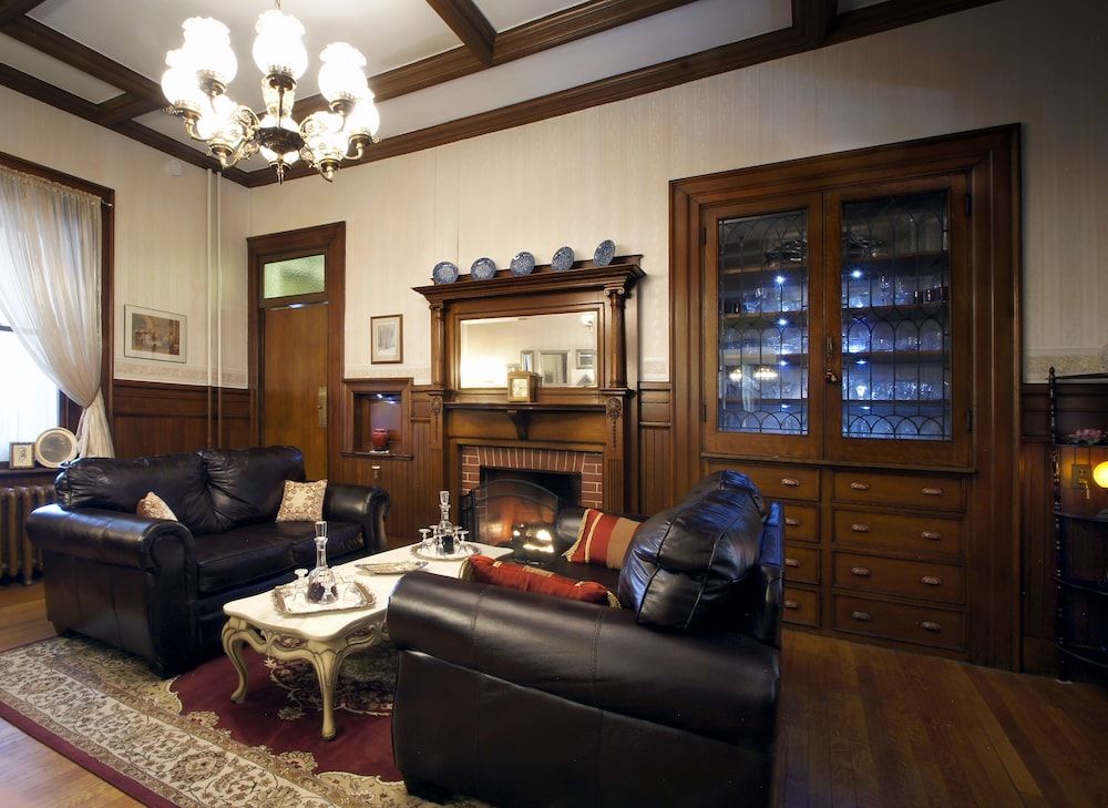 Inn at the Agora - photo 9