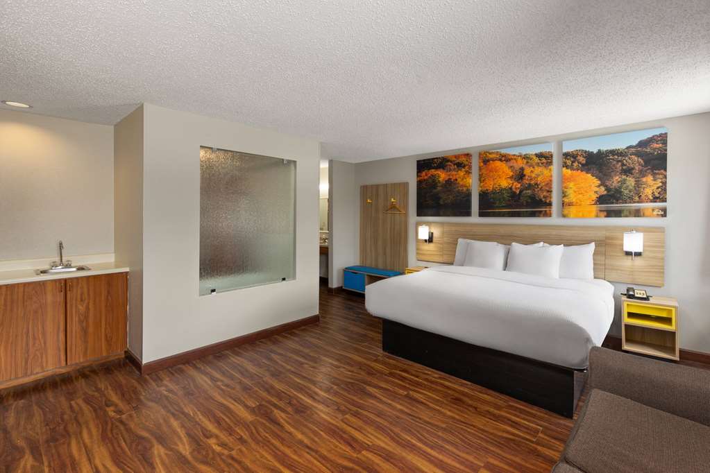 Days Inn by Wyndham Glasgow - photo 12