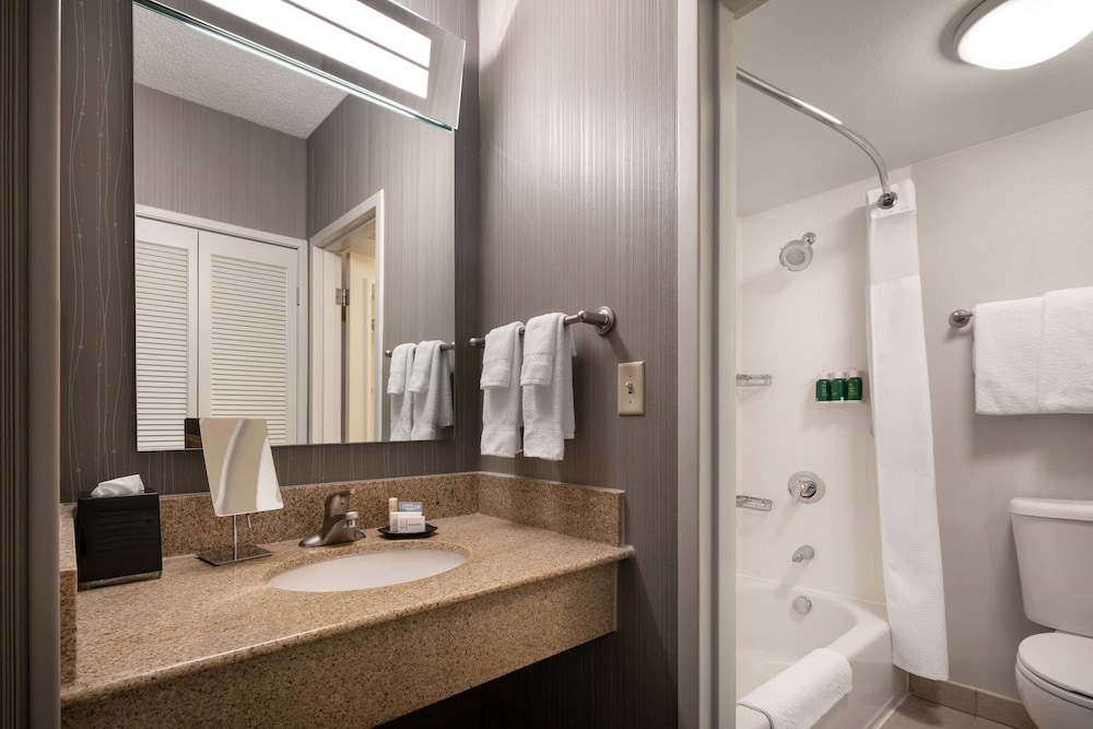 Sonesta Select Phoenix Camelback - photo 20