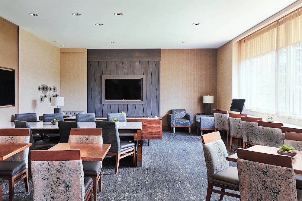 Pittsburgh Marriott North - photo 35