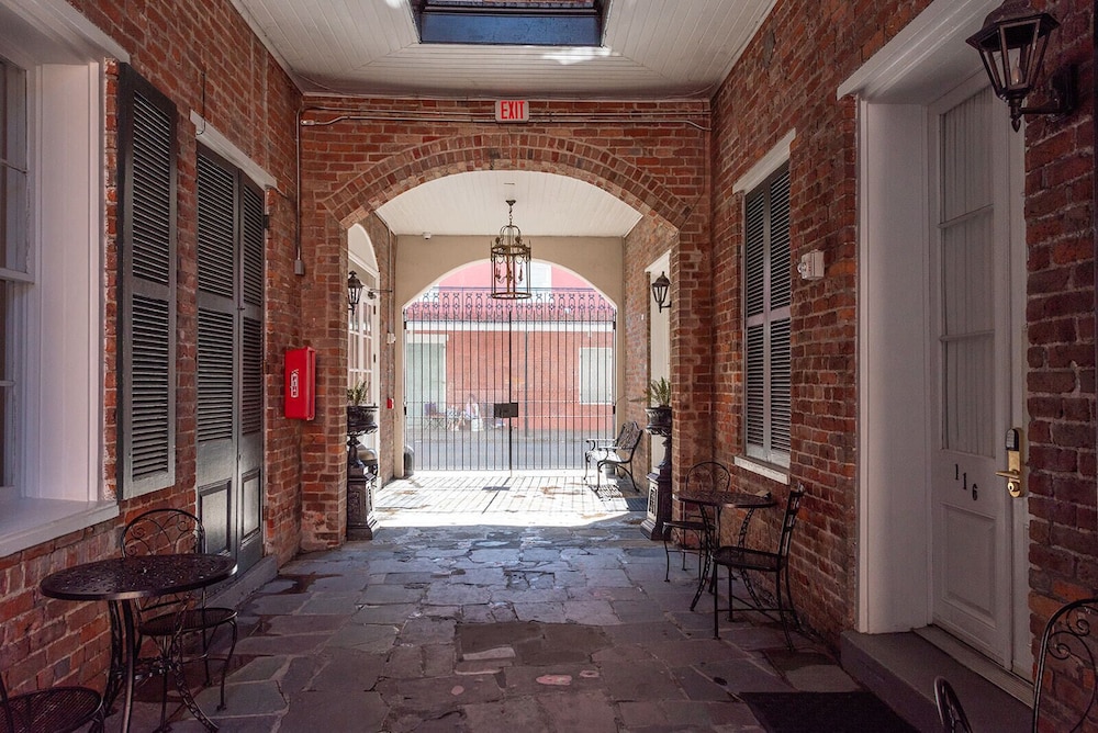 The Manor on St. Philip - photo 58