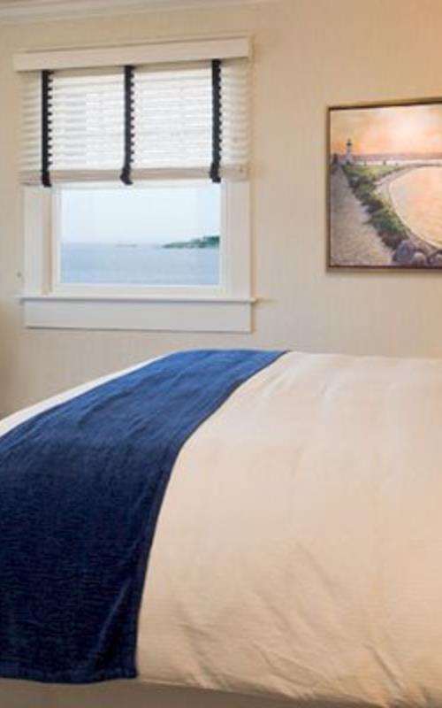 Newport Beach Hotel & Suites - photo 24