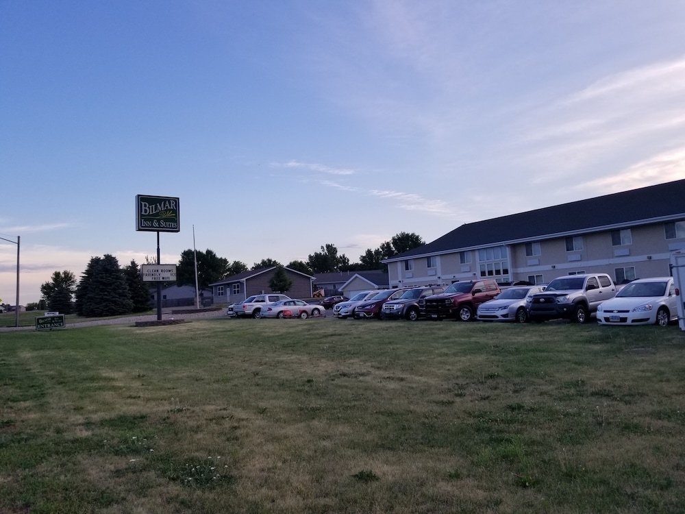 Bilmar Inn & Suites Dell Rapids Near Sioux Falls - photo 157