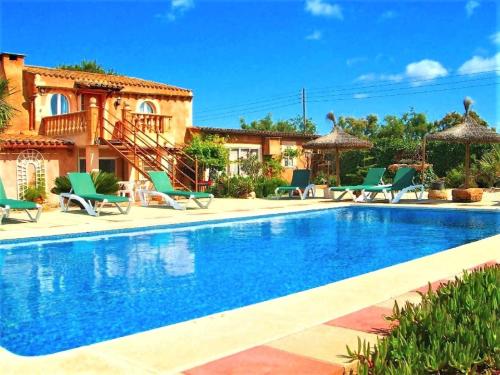 409 Villa Can Bril ETV1523 by Mallorca Charme — 4-Star Luxury Hotel in Campos, Spain