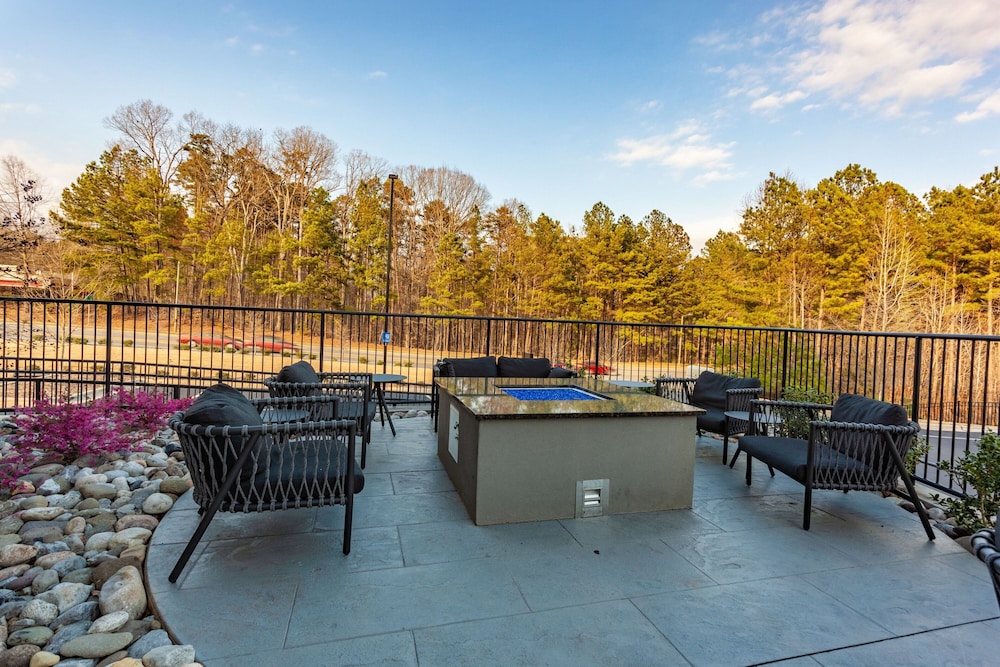TownePlace Suites by Marriott Raleigh University Area - photo 73