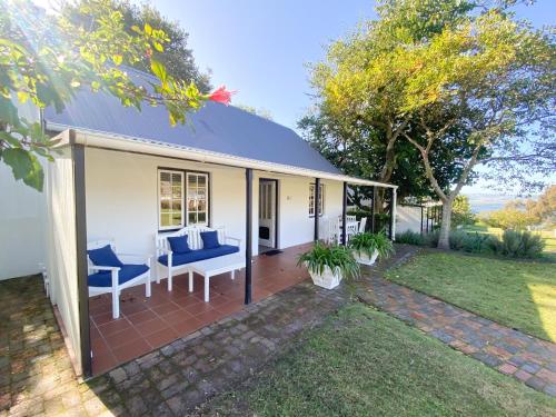 Cottage 10 Belvidere Manor — 4-Star Luxury Hotel in Knysna, South Africa