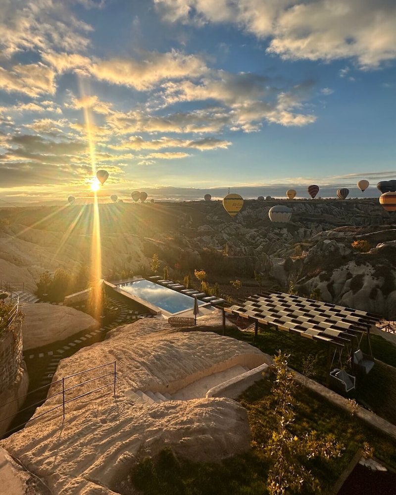 Be Still Alexa Smart Luxury Escape Adults Only in Uerguep, Turkey