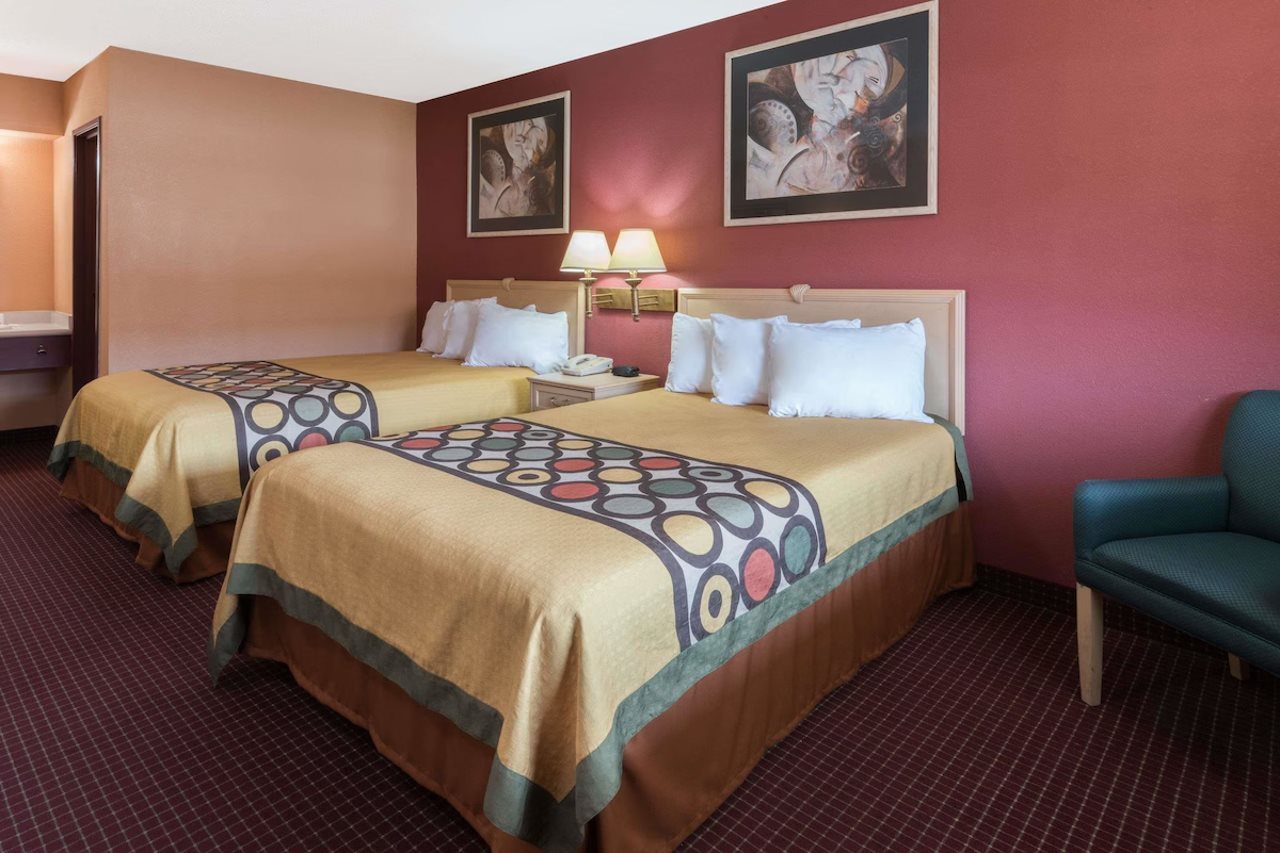 Super 8 by Wyndham Strongsville Cleveland - photo 11