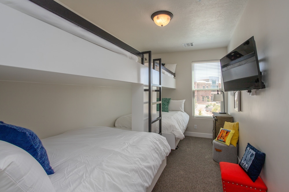 Town Center Resort - photo 228