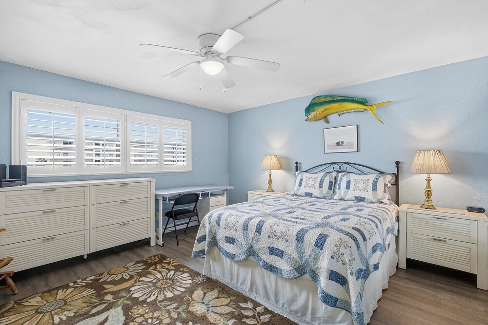 Zodiac 4 — Daytona Beach Shores