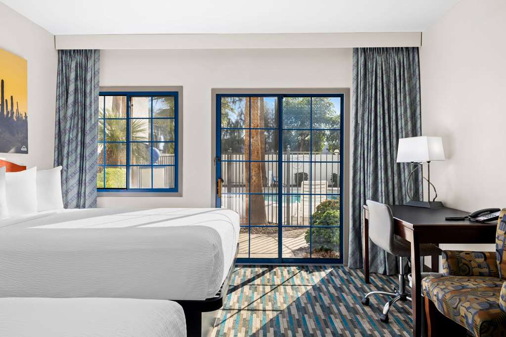 Days Inn & Suites by Wyndham Mesa Near Phoenix - photo 28