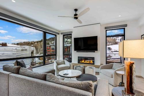 Electric Pass Lodge 408 by Snowmass Mountain Lodging — 4-Star Luxury Hotel in Snowmass Village, United States