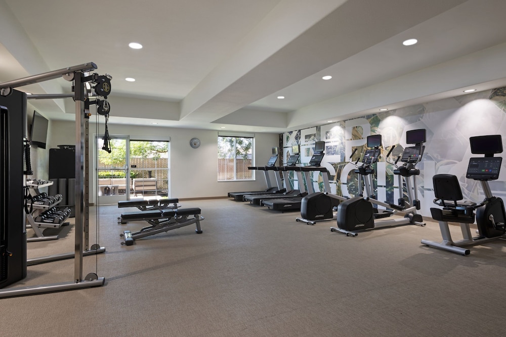 SpringHill Suites by Marriott Turlock - photo 25