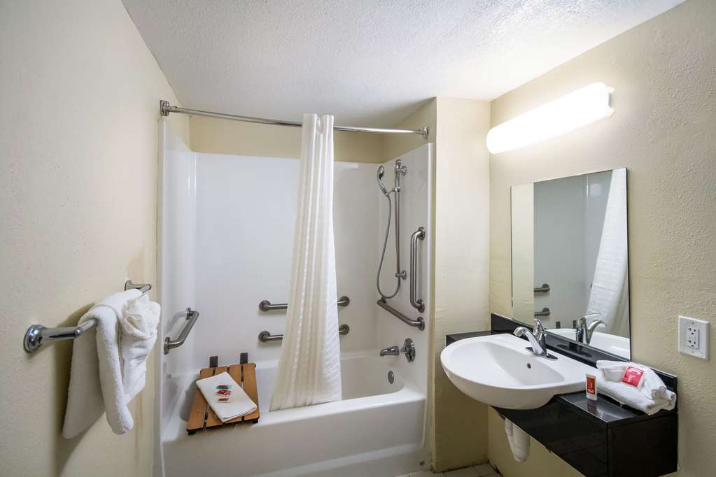 Super 8 By Wyndham Charleston WV - photo 18