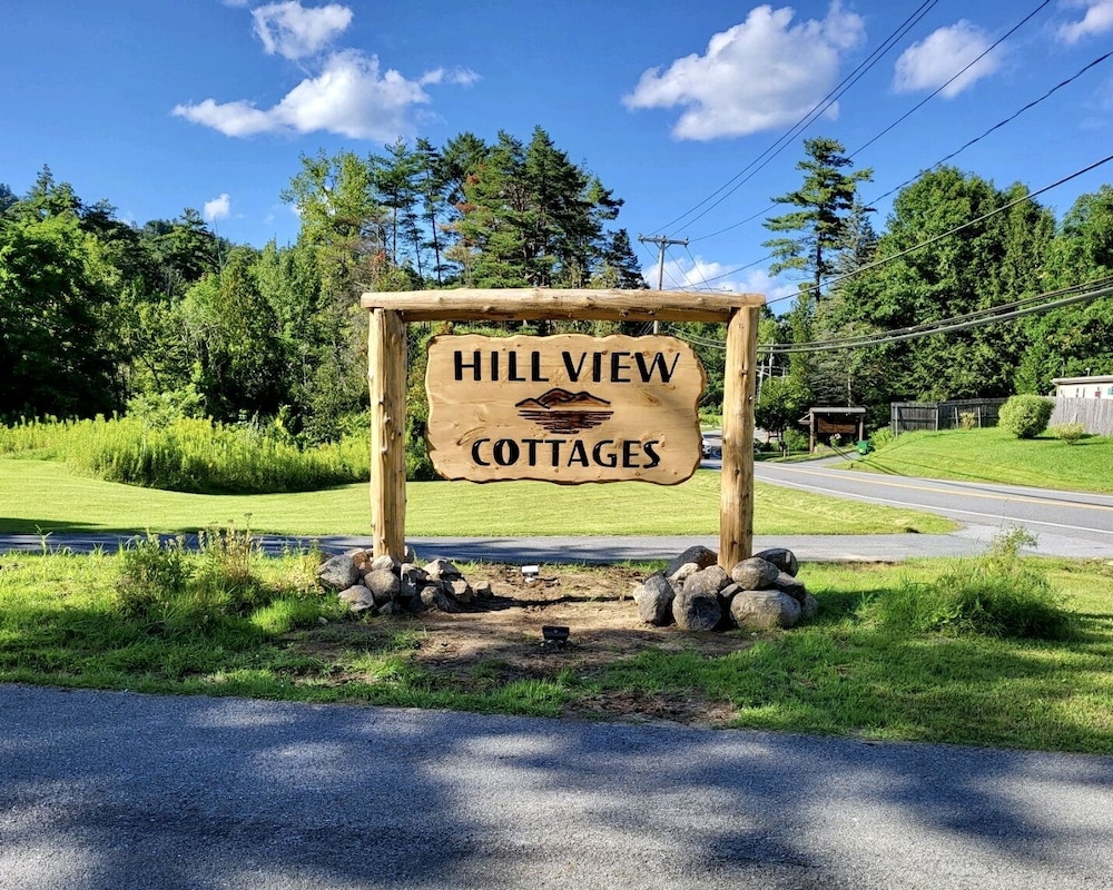 Hill View Motel and Cottages - photo 48