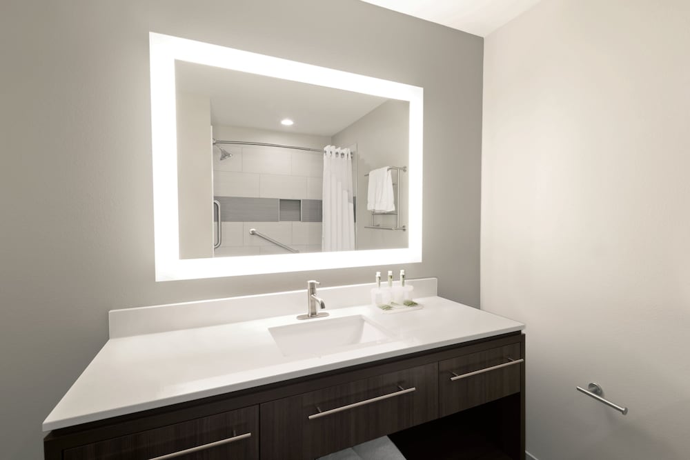 Holiday Inn Express & Suites Hot Springs by IHG - photo 20