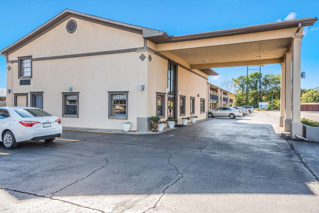 Americas Best Value Inn & Suites Arkadelphia - photo 5