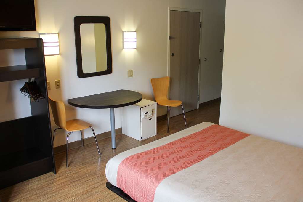 Motel 6 Milan OH Sandusky - photo 5