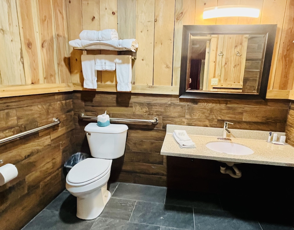 Americas Best Value Inn Wall - photo 61