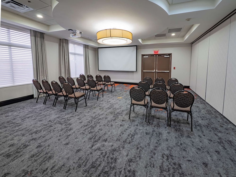 Hilton Garden Inn Atlanta South McDonough - photo 34