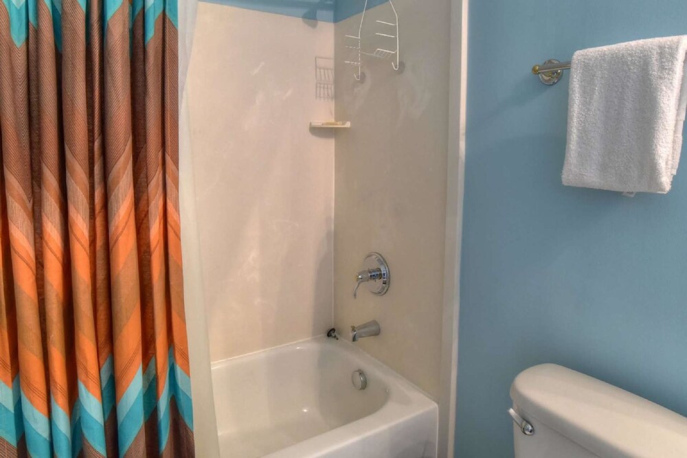 1306 Tropic Winds Resort - photo 18