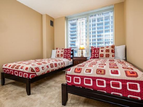 Ginosi Chicago Suites - photo 7
