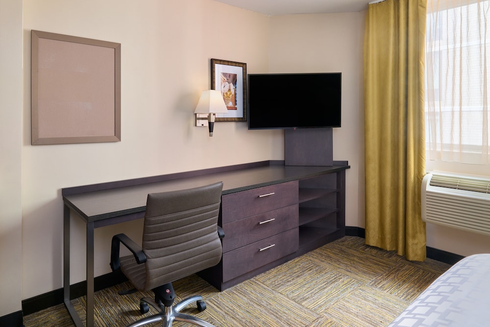 Candlewood Suites New York City Times Square by IHG - photo 7