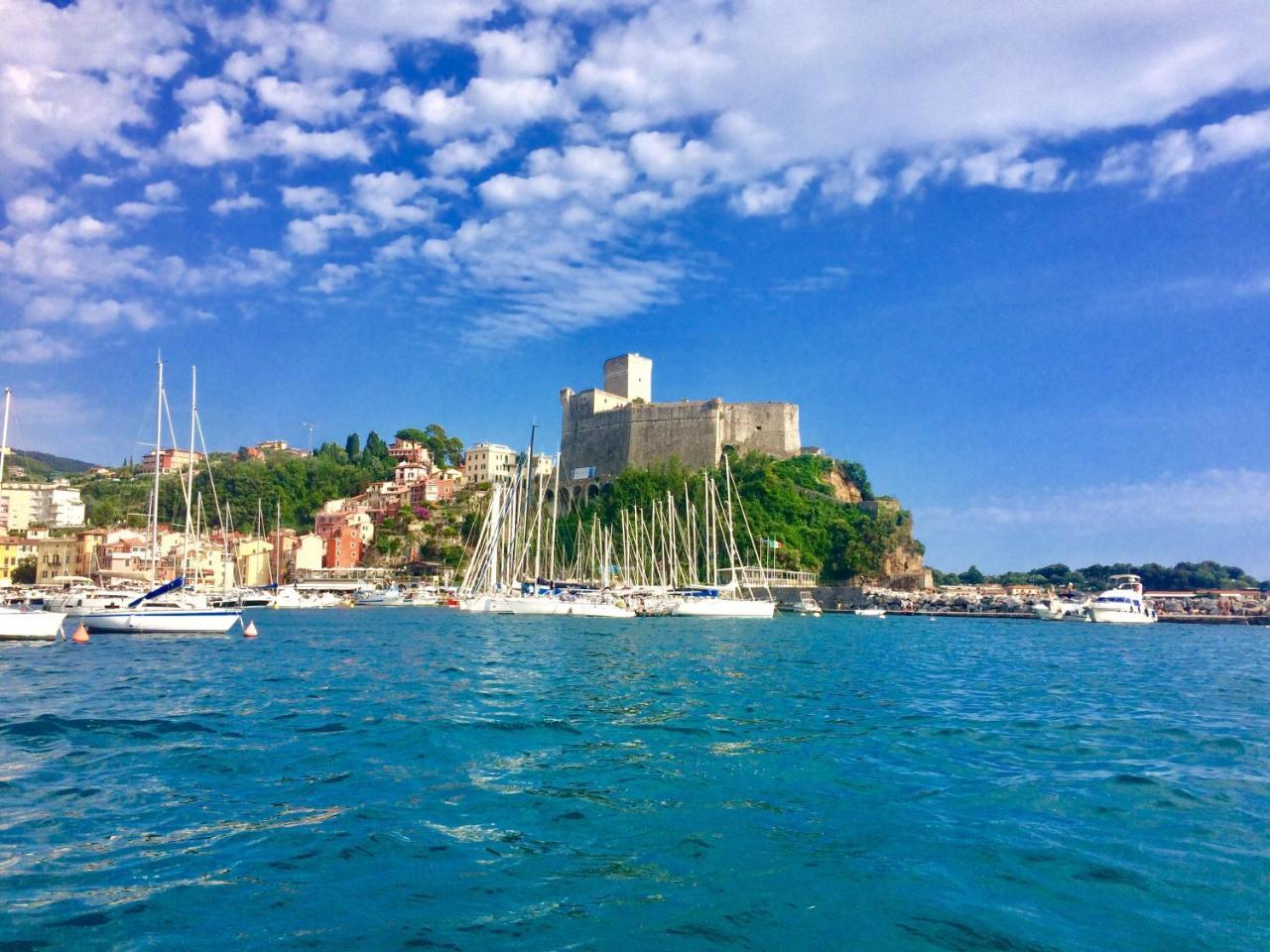 Casabarbara Lerici — Lerici