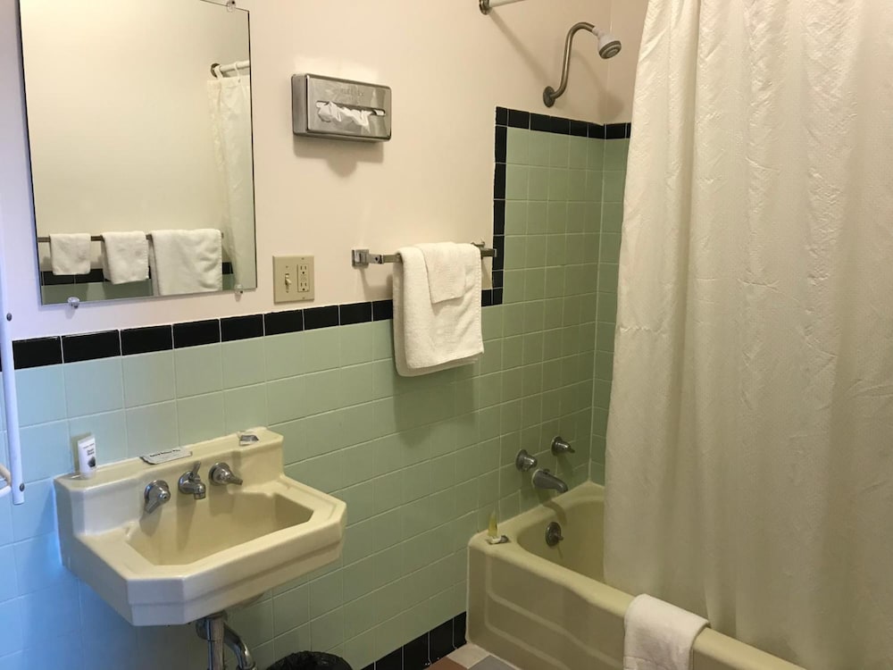 Motel Grand - photo 40