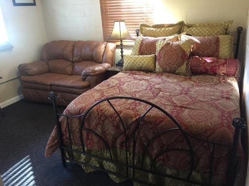 Palmers Motel - photo 19