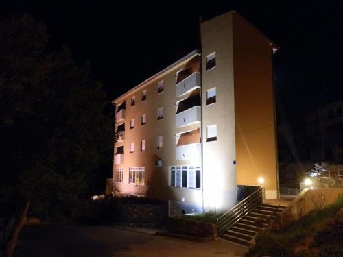 Hostel Casa del Sole — 4-Star Luxury Hotel in Novi Vinodolski, Croatia